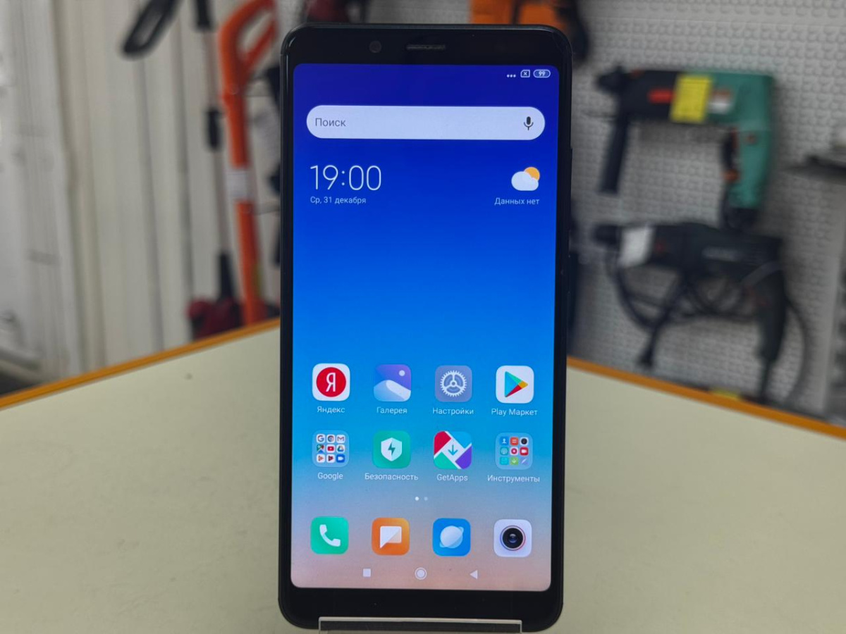 Смартфон Xiaomi Redmi Note 5 4/64