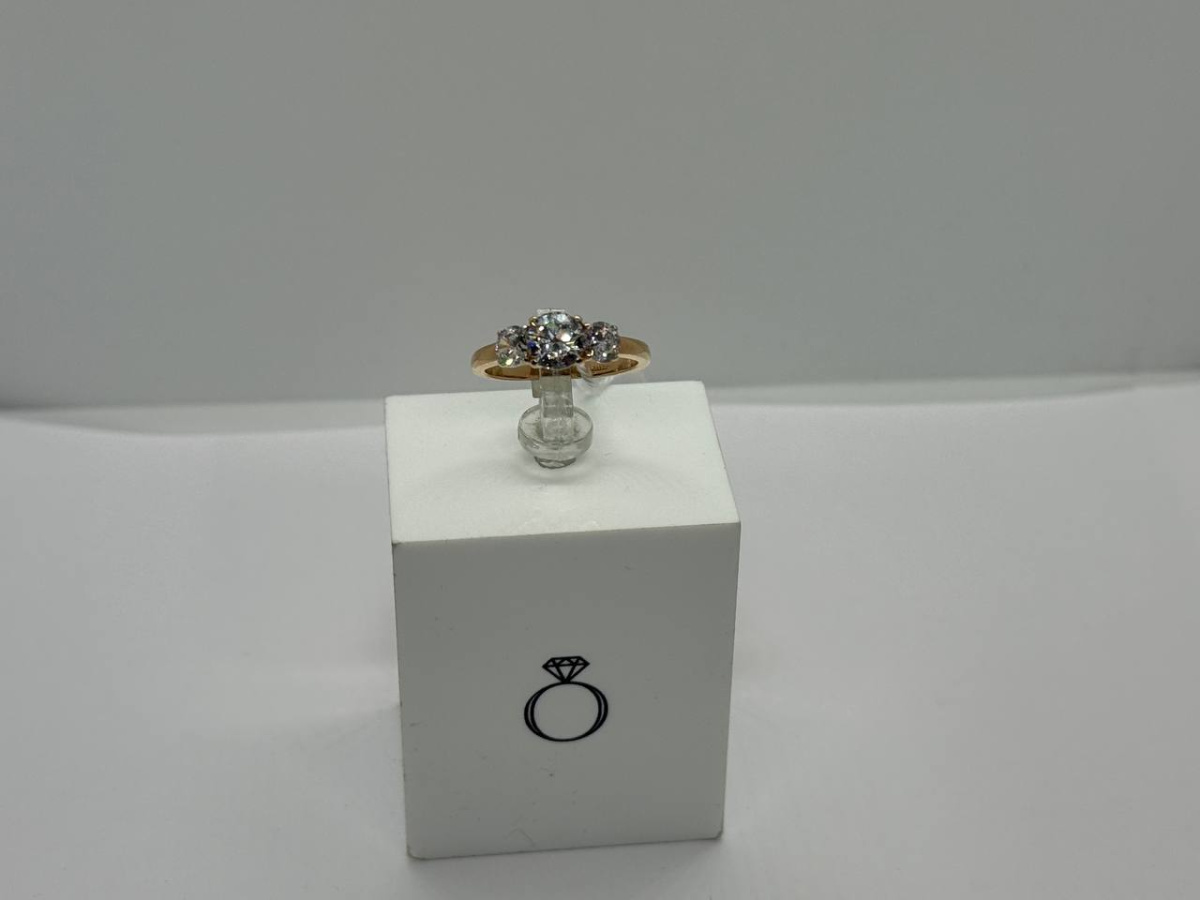 КОЛЬЦО С КАМНЯМИ (Au 585)