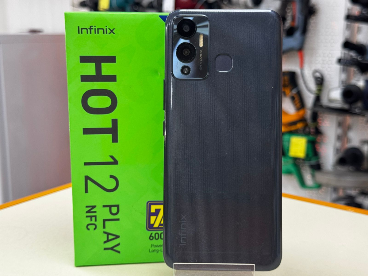 Смартфон Infinix HOT 12 PLAY 4/64