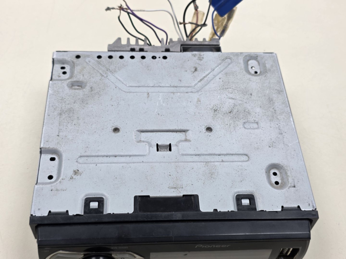 Автомагнитола Pioneer MVH-150UBG