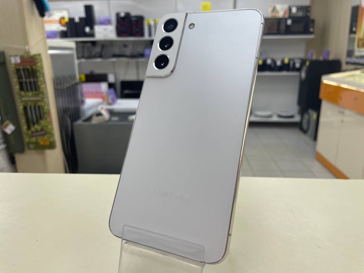 Смартфон Samsung Galaxy S22+ 8/128