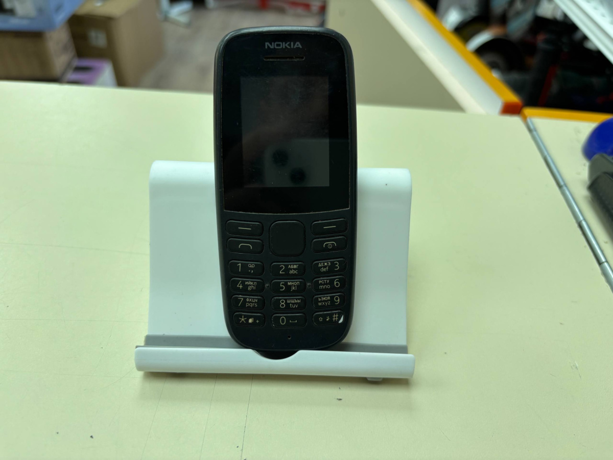Мобильный телефон Nokia 105