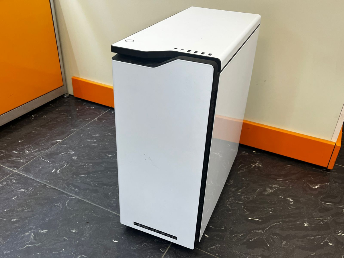 Системный блок NZXT; Core I3-12100F, Radeon RX 5700, 8 Гб, 250 Гб, Нет