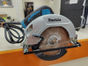 Дисковая пила Makita 5806;