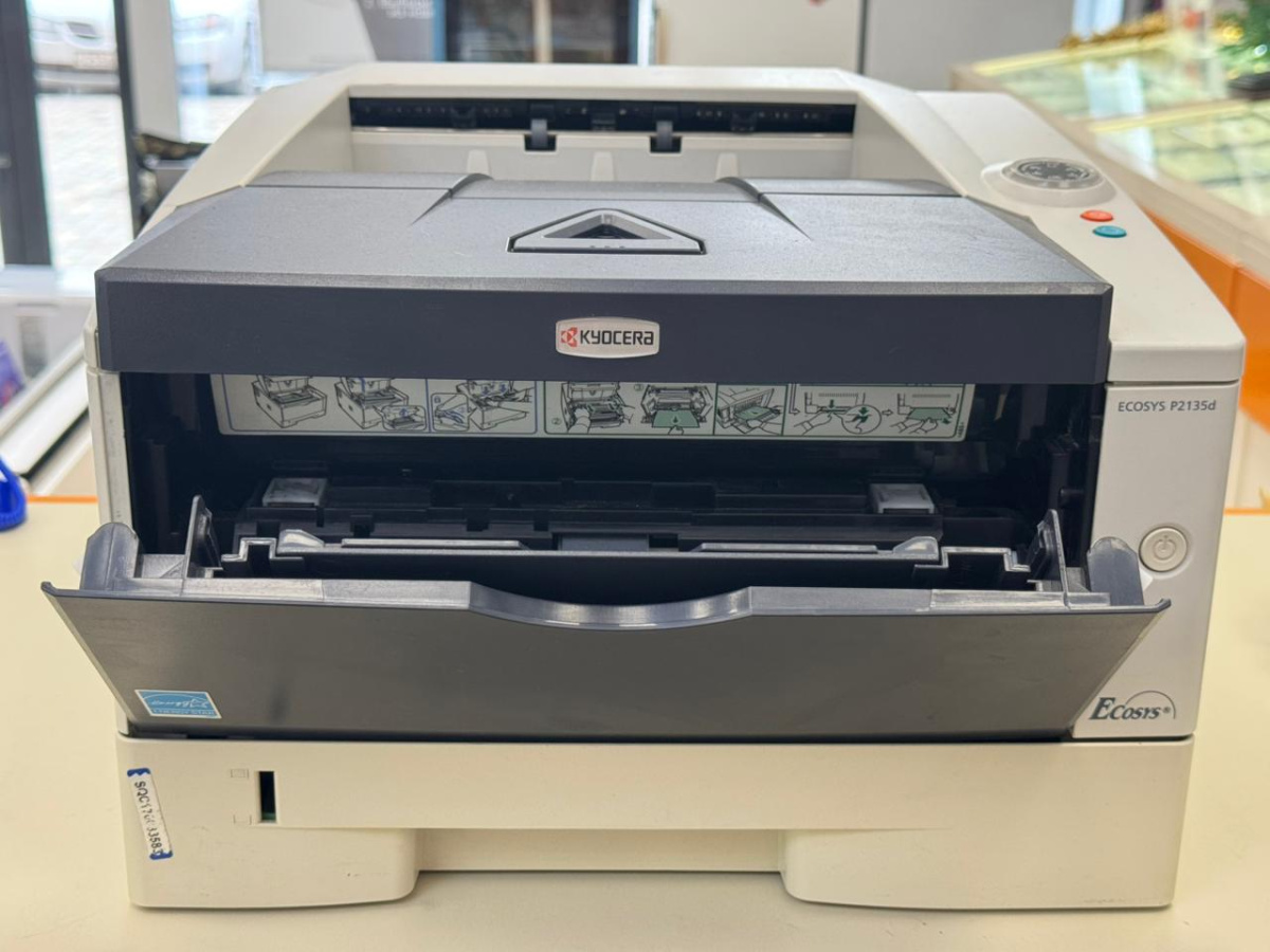 Принтер Kyocera Ecosys P2135D