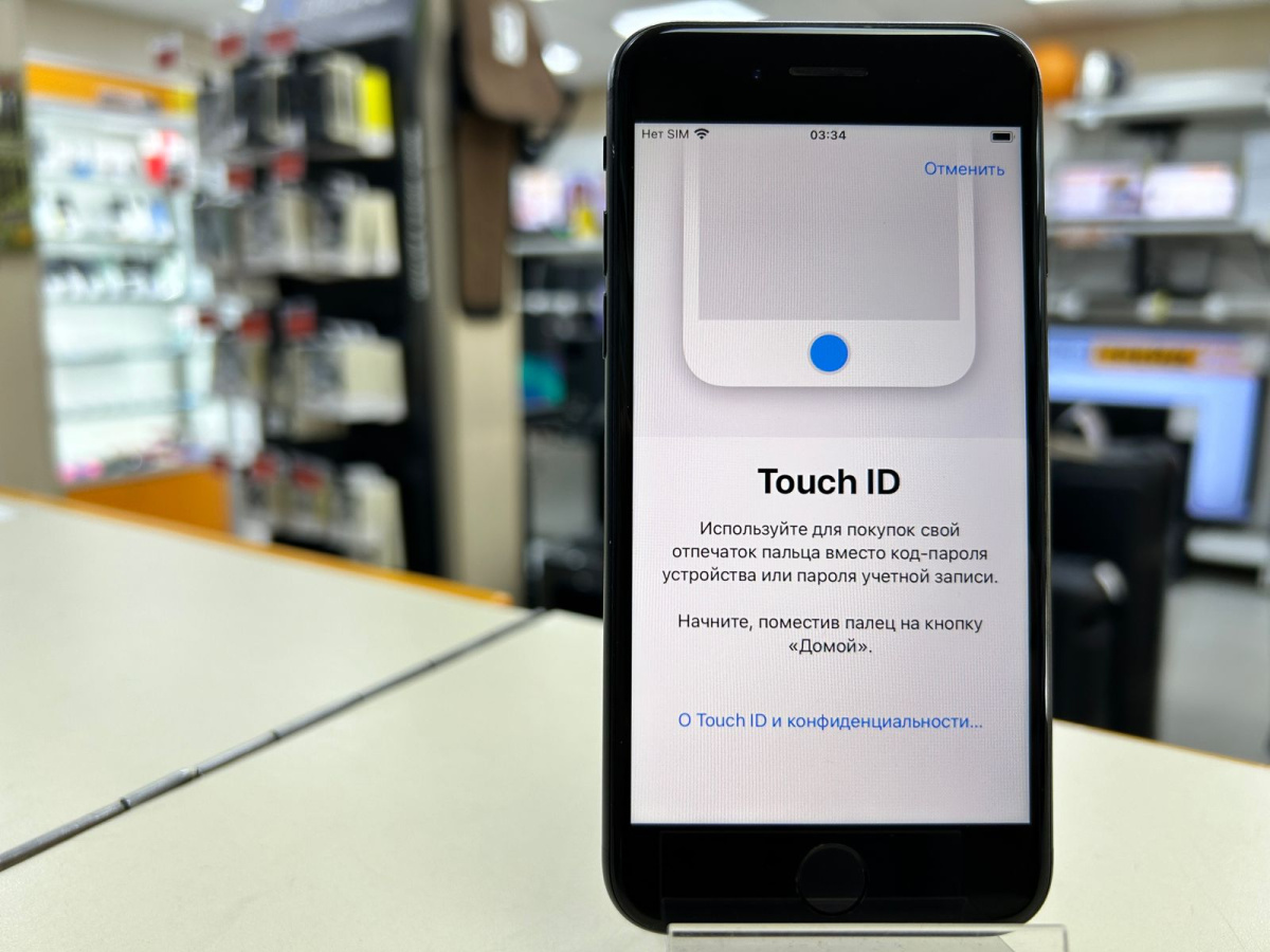 Смартфон Apple iPhone SE 2020 64Gb