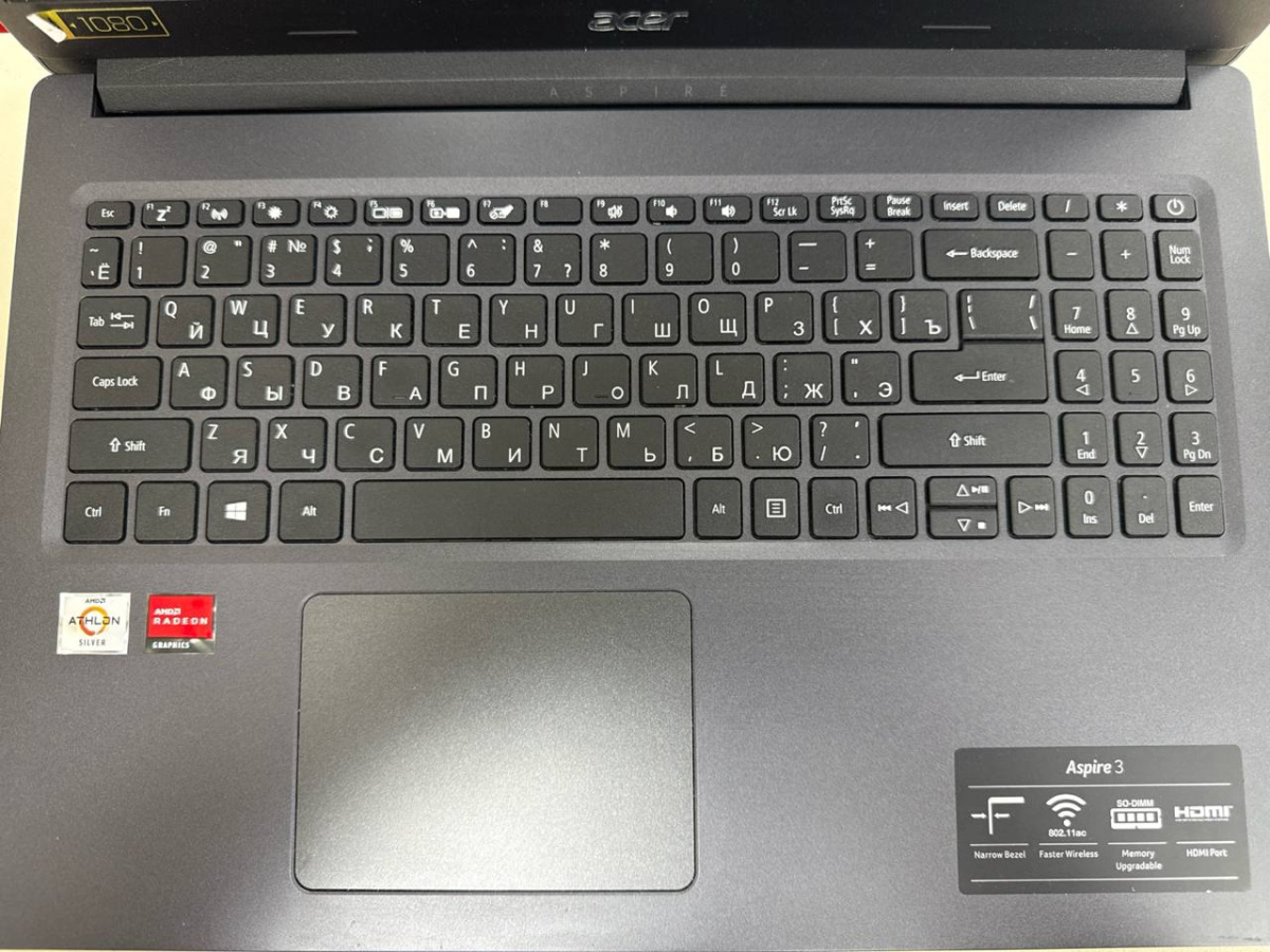 Ноутбук Acer Aspire 3; Silver 3050U, AMD Radeon (TM) Graphics, 4 Гб, Нет, 1 Tb