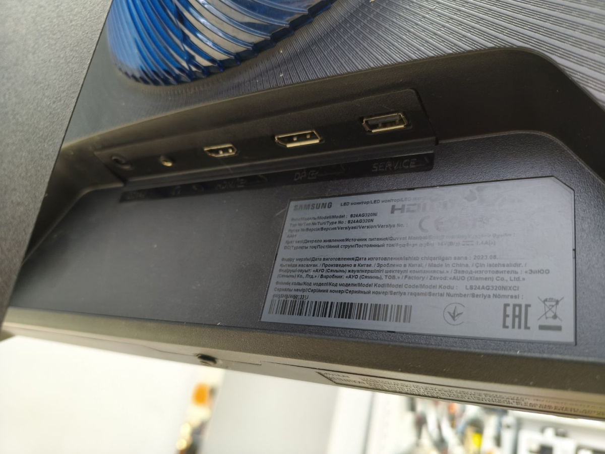 Монитор Samsung S27AG320NI