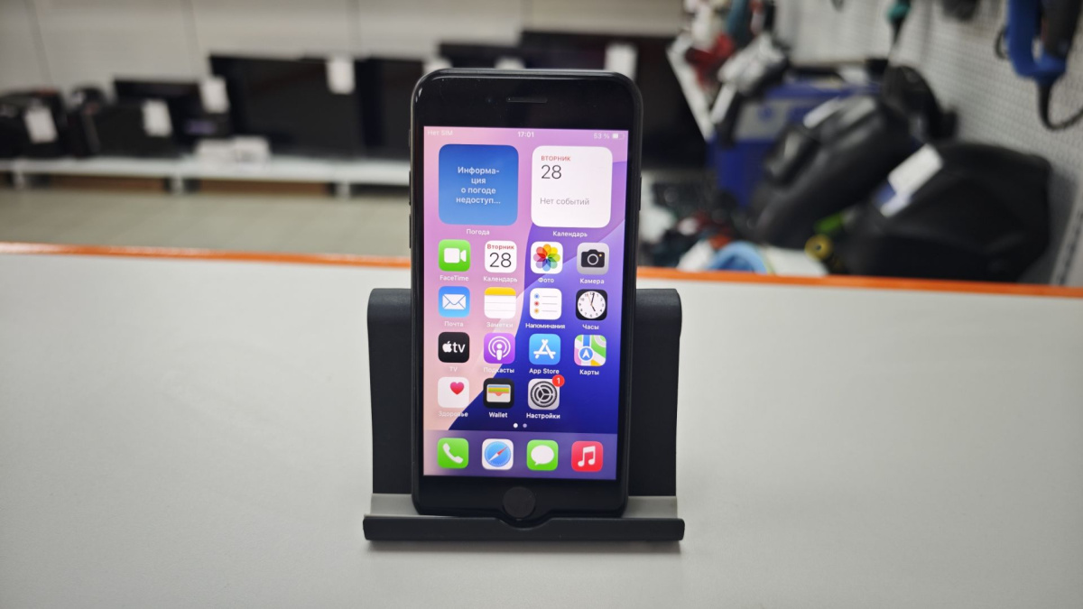 Смартфон Apple iPhone SE 2020 64Gb