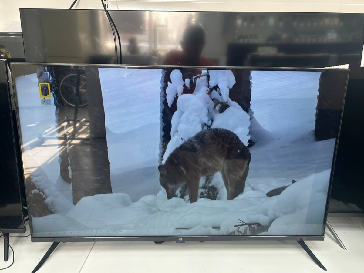 LED Телевизор HI RX-43F01FB