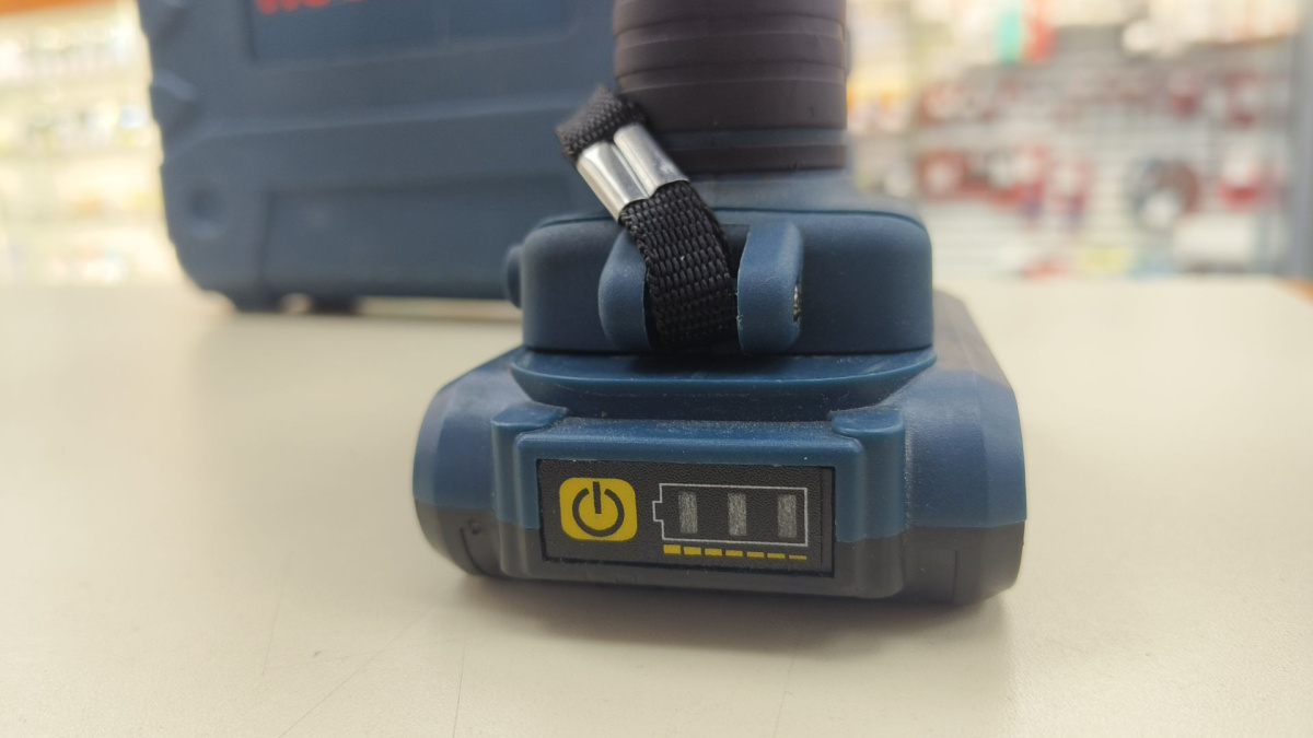 Шуруповерт Bosch 