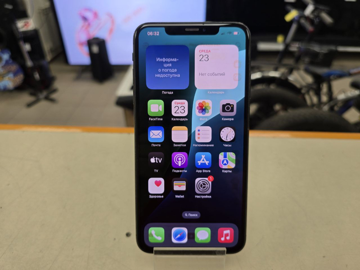 Смартфон Apple iPhone Xs Max 64Gb