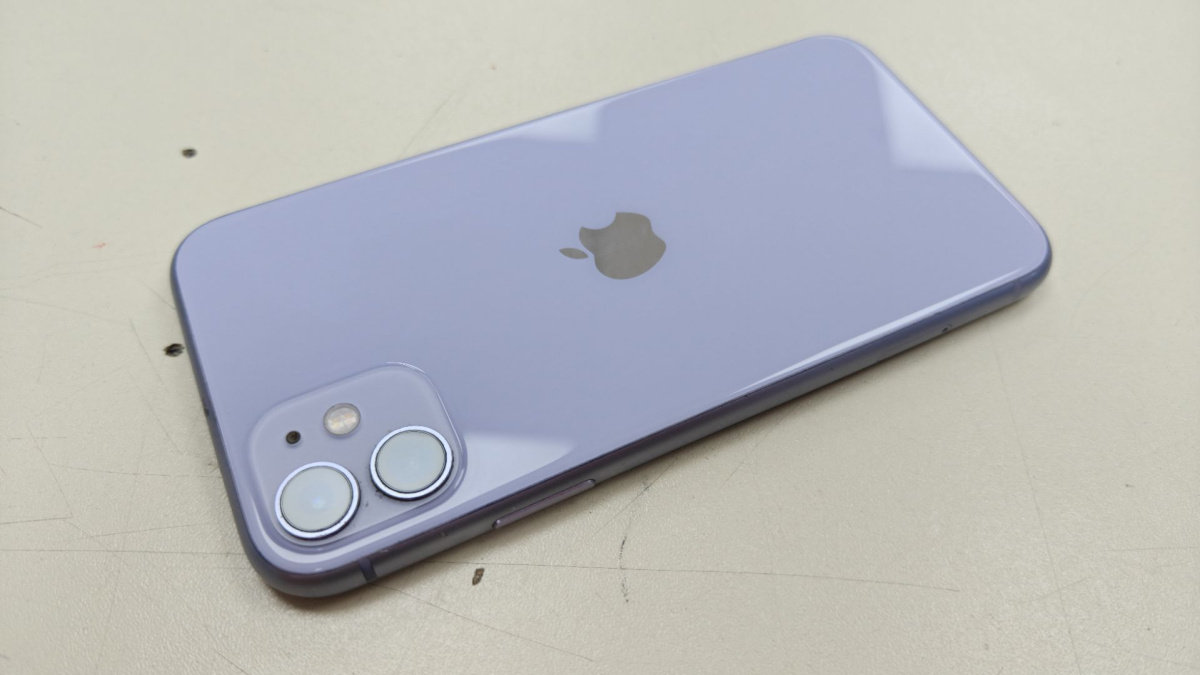 Смартфон Apple iPhone 11 128Gb