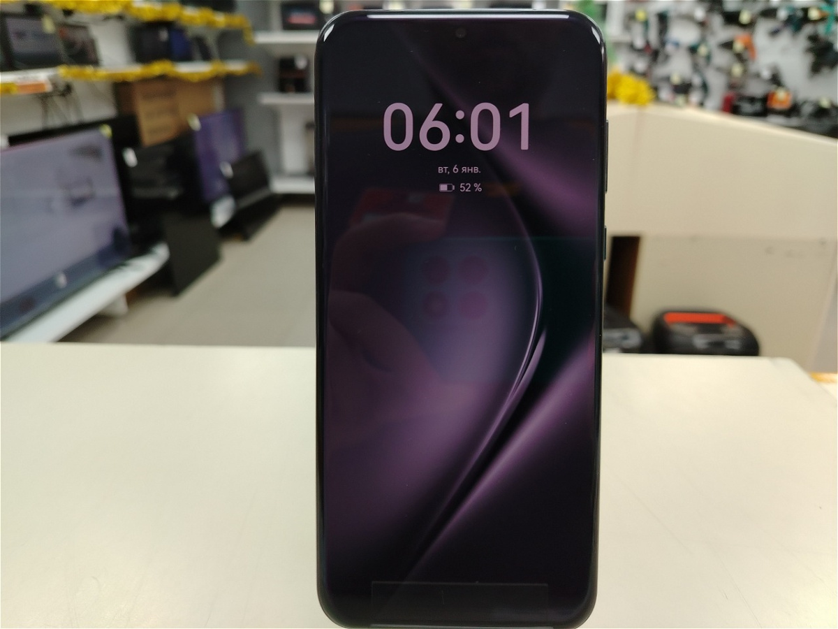 Смартфон Huawei Pura 70 Ultra 16/512