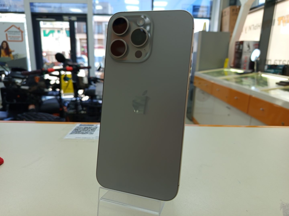 Смартфон Apple iPhone 15 Pro Max 256Gb