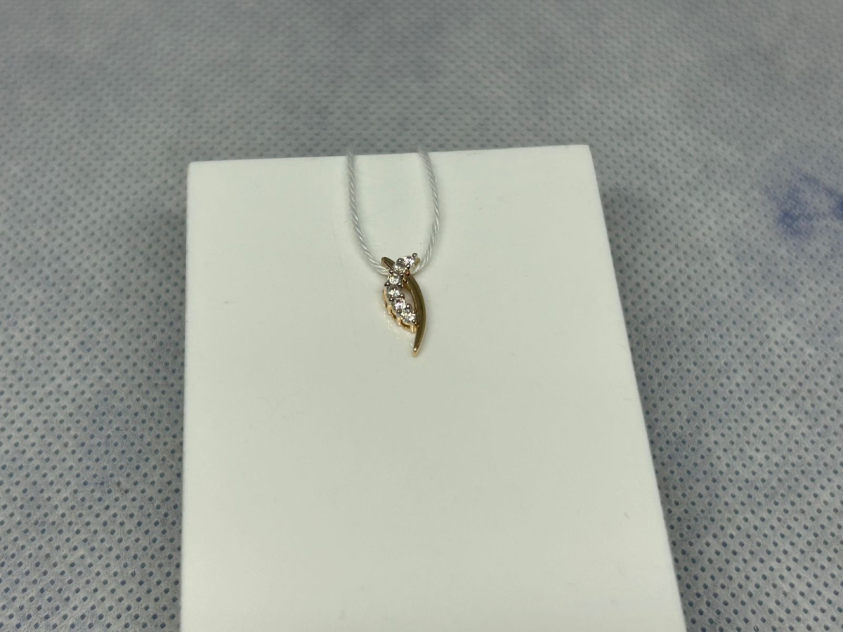 ПОДКМИ585 ПОДВЕСКА С КАМНЯМИ (Au 585)