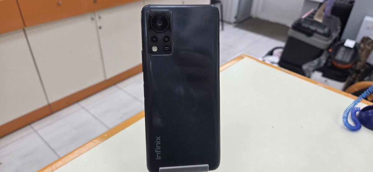 Смартфон Infinix HOT 11S 6/128