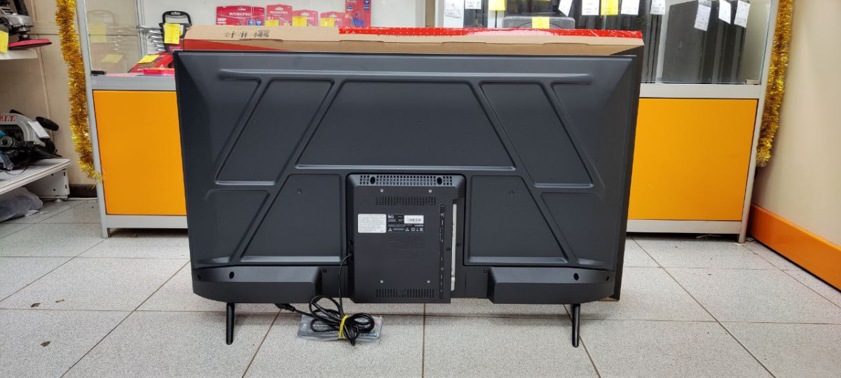 LED Телевизор BQ 42FS01B