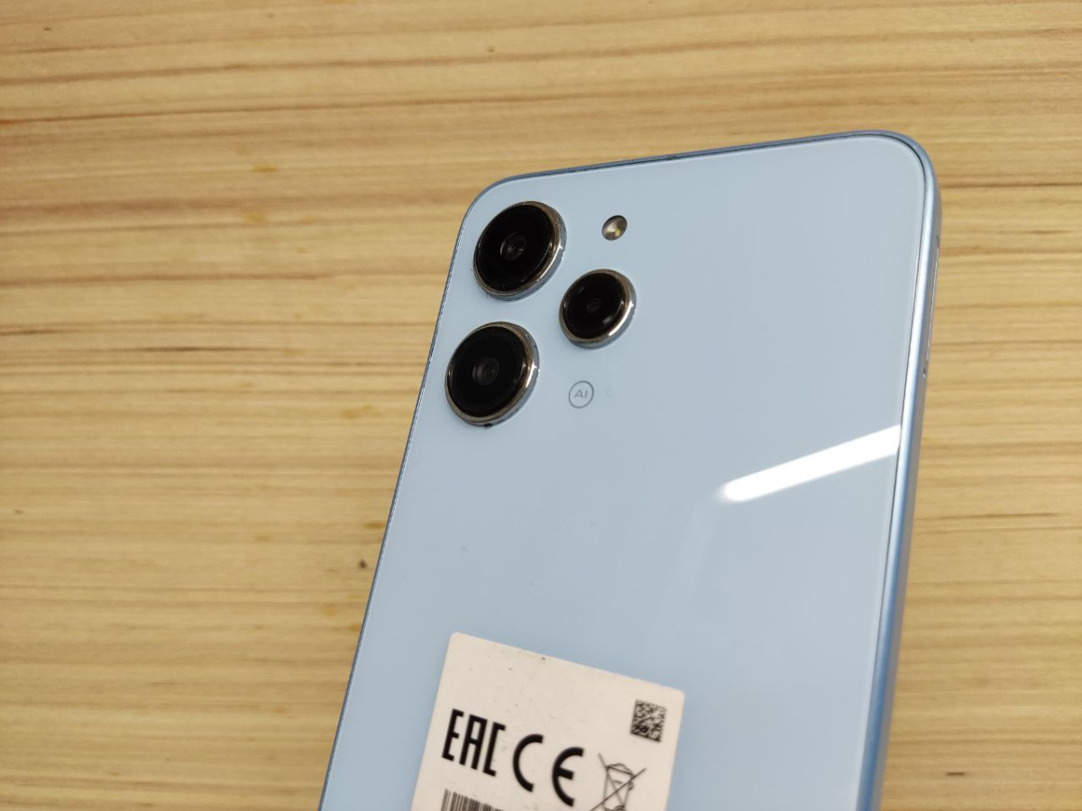 Смартфон Xiaomi Redmi 12 4/128