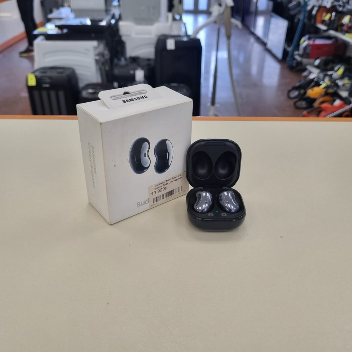 Наушники беспроводные Samsung Buds Live