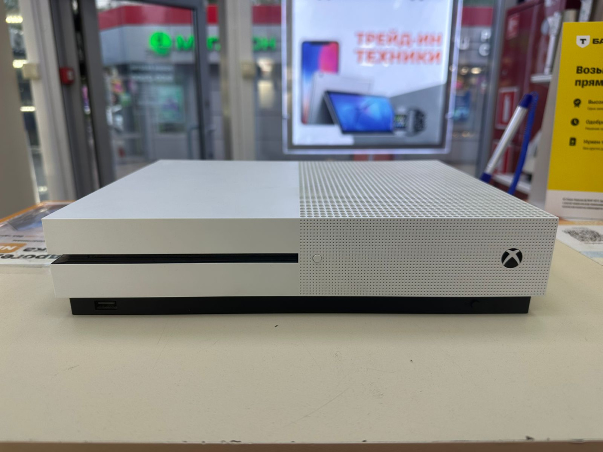 Игровая приставка Xbox One S 1TB