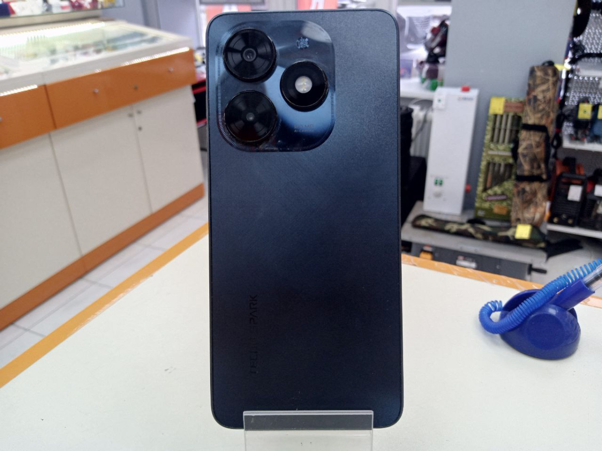 Смартфон Tecno Spark 20C 8/128
