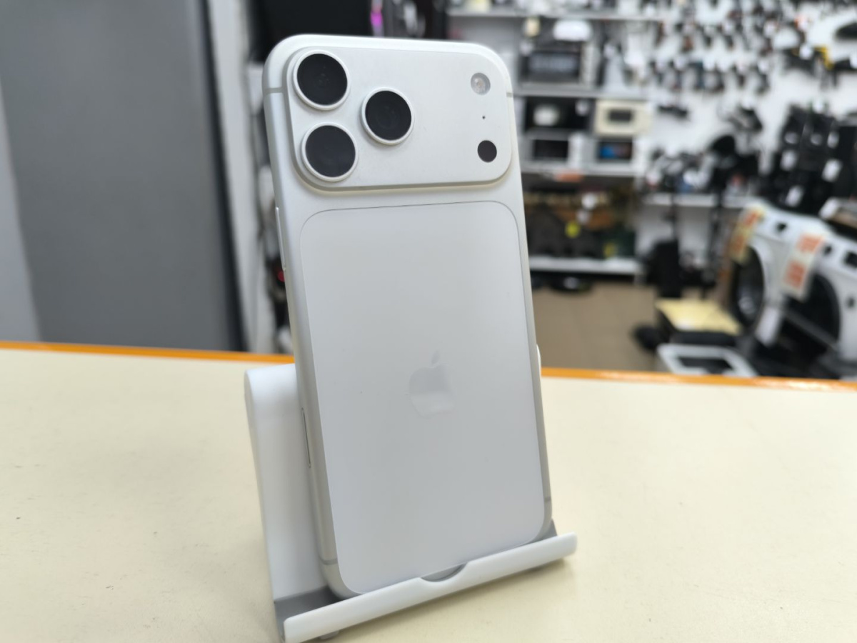 Смартфон Apple Iphone 17 Pro Max 256Gb