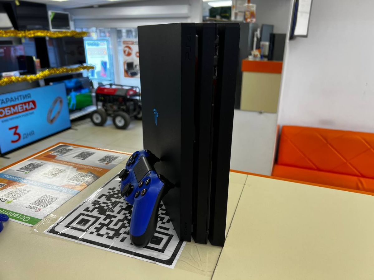 Игровая приставка PlayStation 4 Pro 1Tb