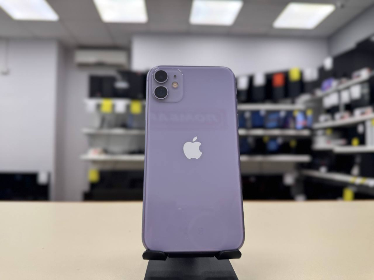 Смартфон Apple iPhone 11 64Gb