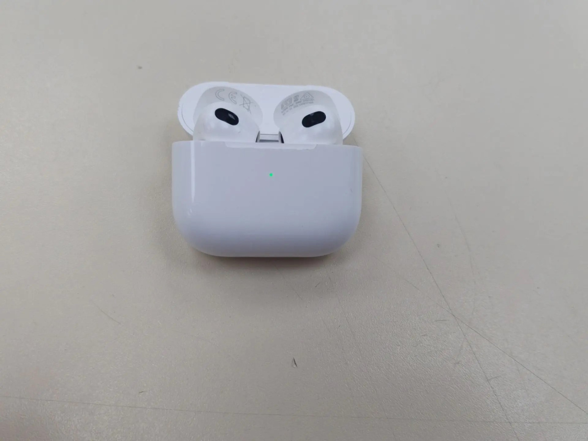 Наушники беспроводные Apple AirPods 3 Lightning