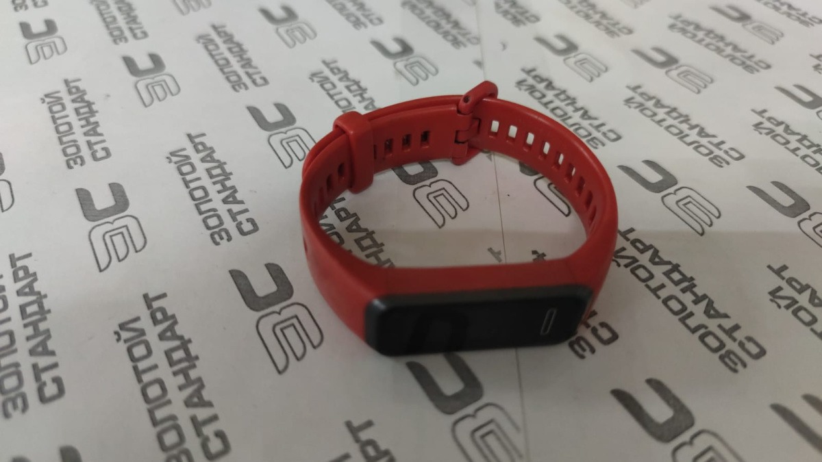 Фитнес-браслеты Huawei Band 4