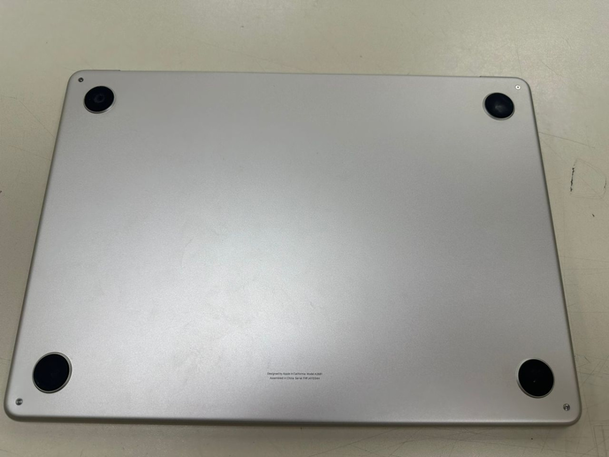Ноутбук Apple Macbook Air M2 2022 8/256