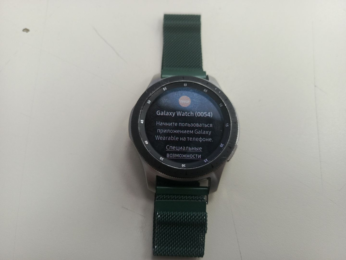 Смарт-часы Samsung Galaxy Watch