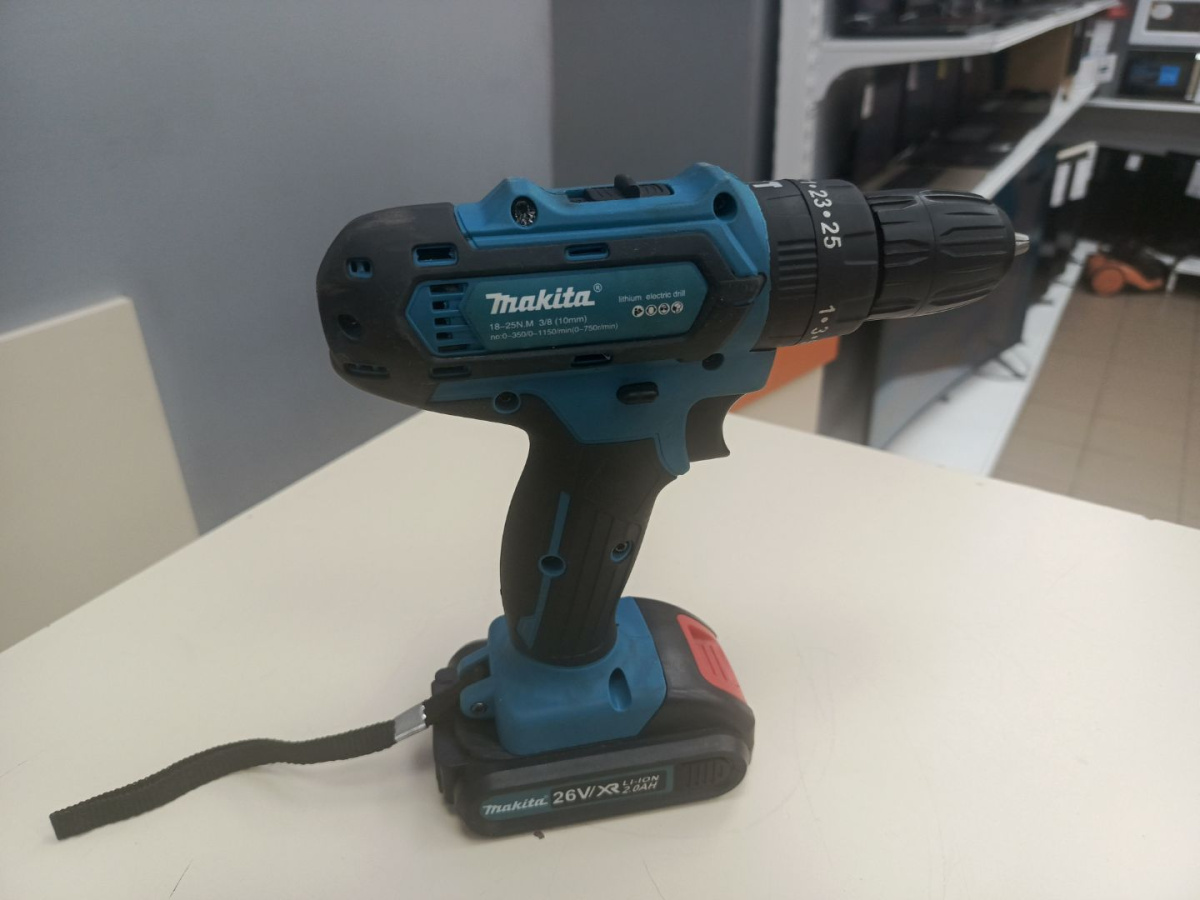 Шуруповерт Makita 20V