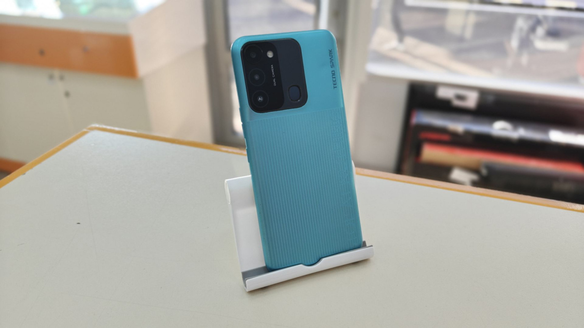 Смартфон Tecno Spark GO 2022 2/32