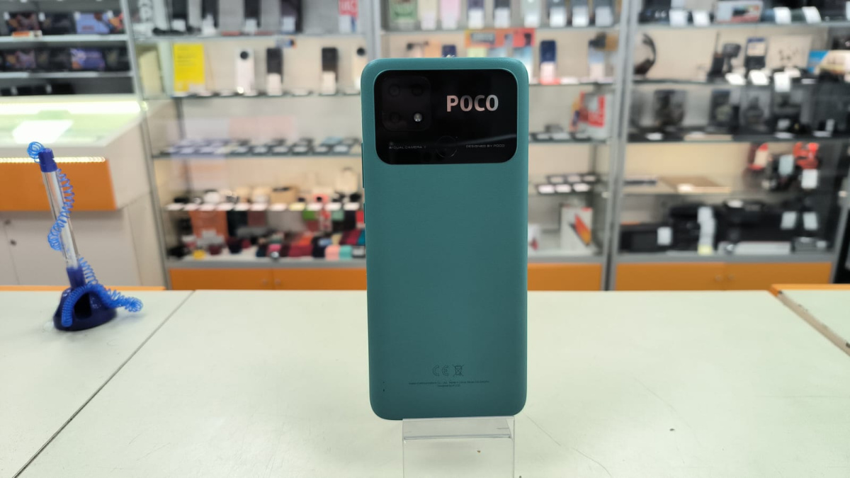 Смартфон Xiaomi Poco C40 4/64