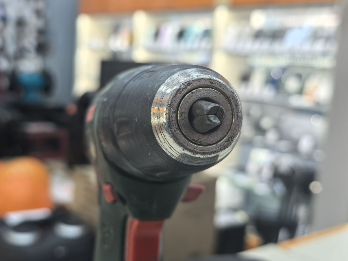 Шуруповерт Bosch PSR 14.4;