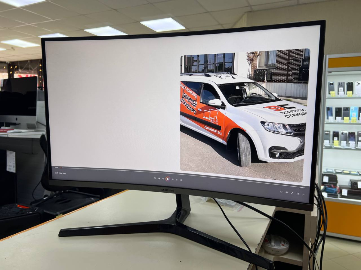 Монитор Samsung C27R500FH