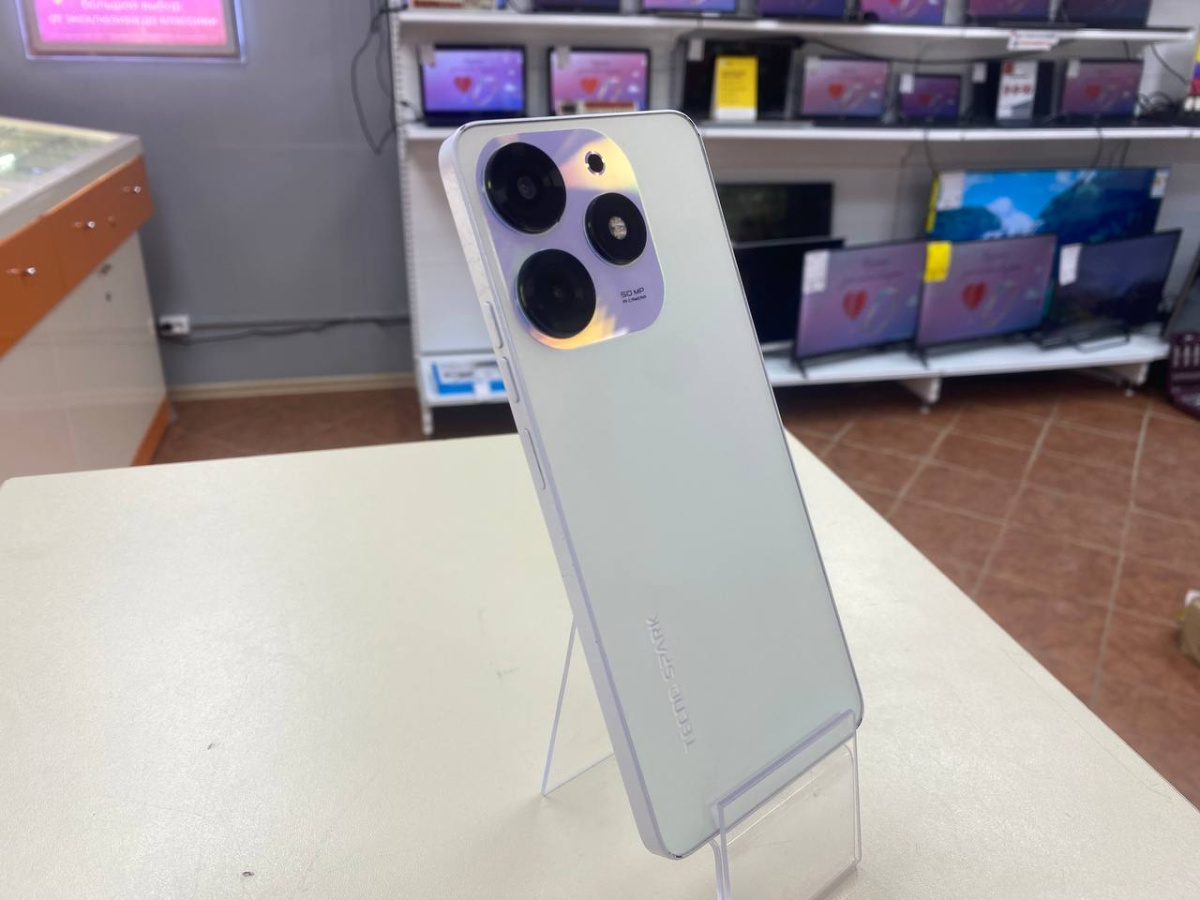 Смартфон Tecno Spark 10 Pro 8/256