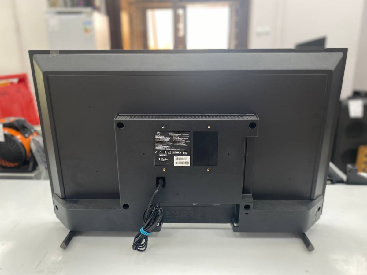LED Телевизор Philips 32PHS6808/60