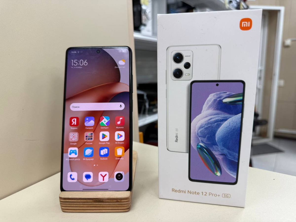 Смартфон Xiaomi Redmi Note 12 PRO + 5G 8/256