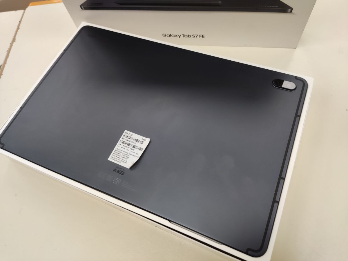 Планшет Samsung Galaxy Tab S7 FE