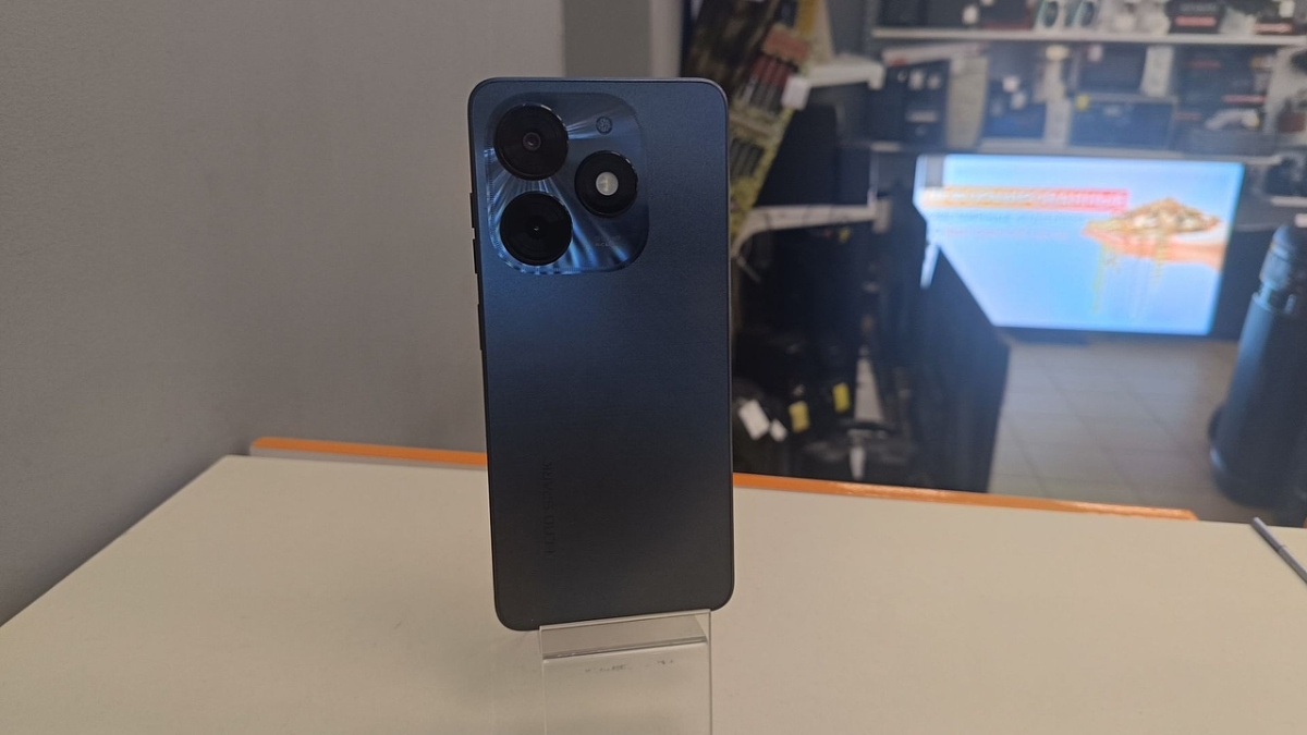 Смартфон Tecno Spark 20C 4/128