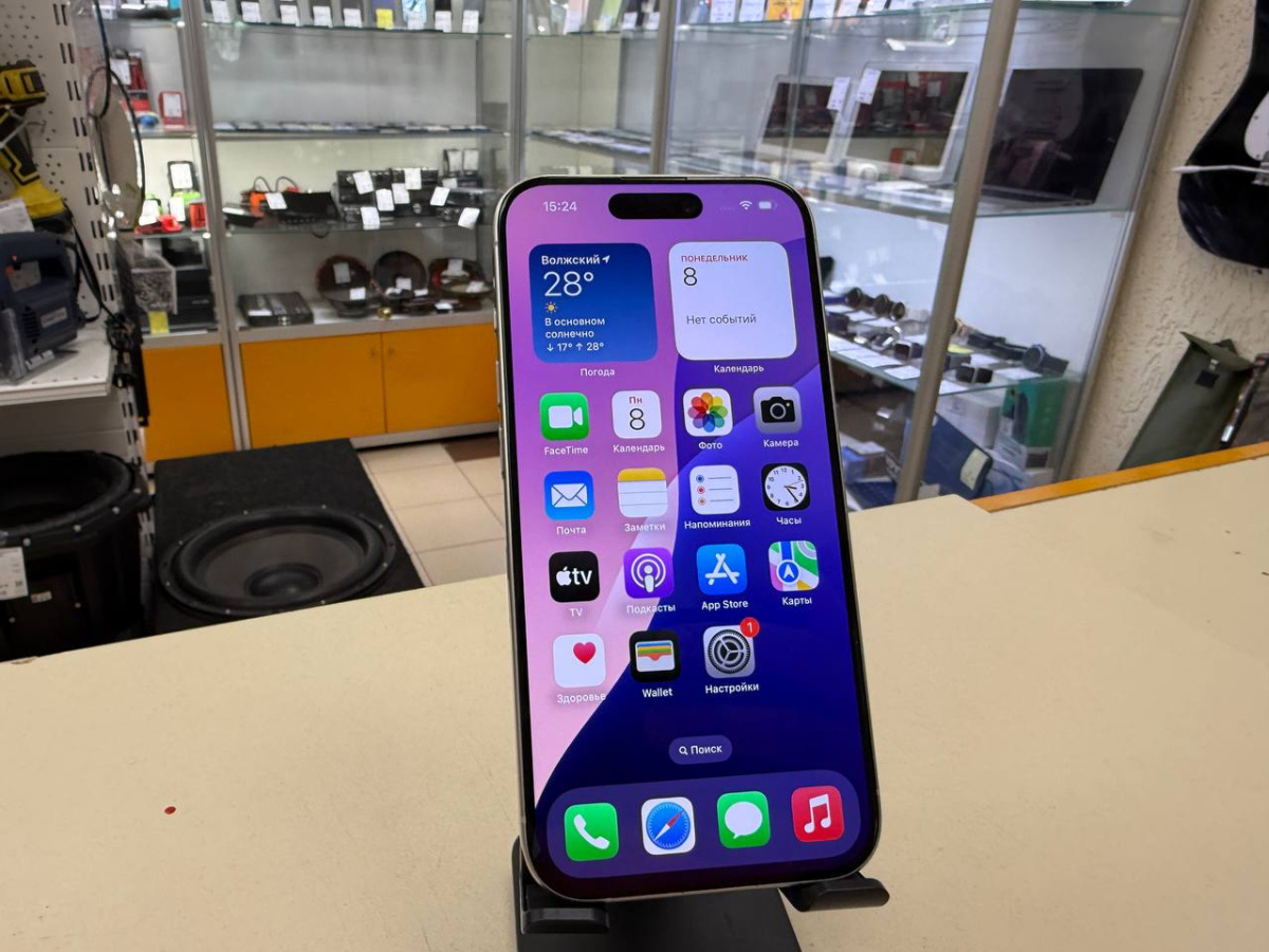 Смартфон Apple Iphone 15 Pro 128Gb