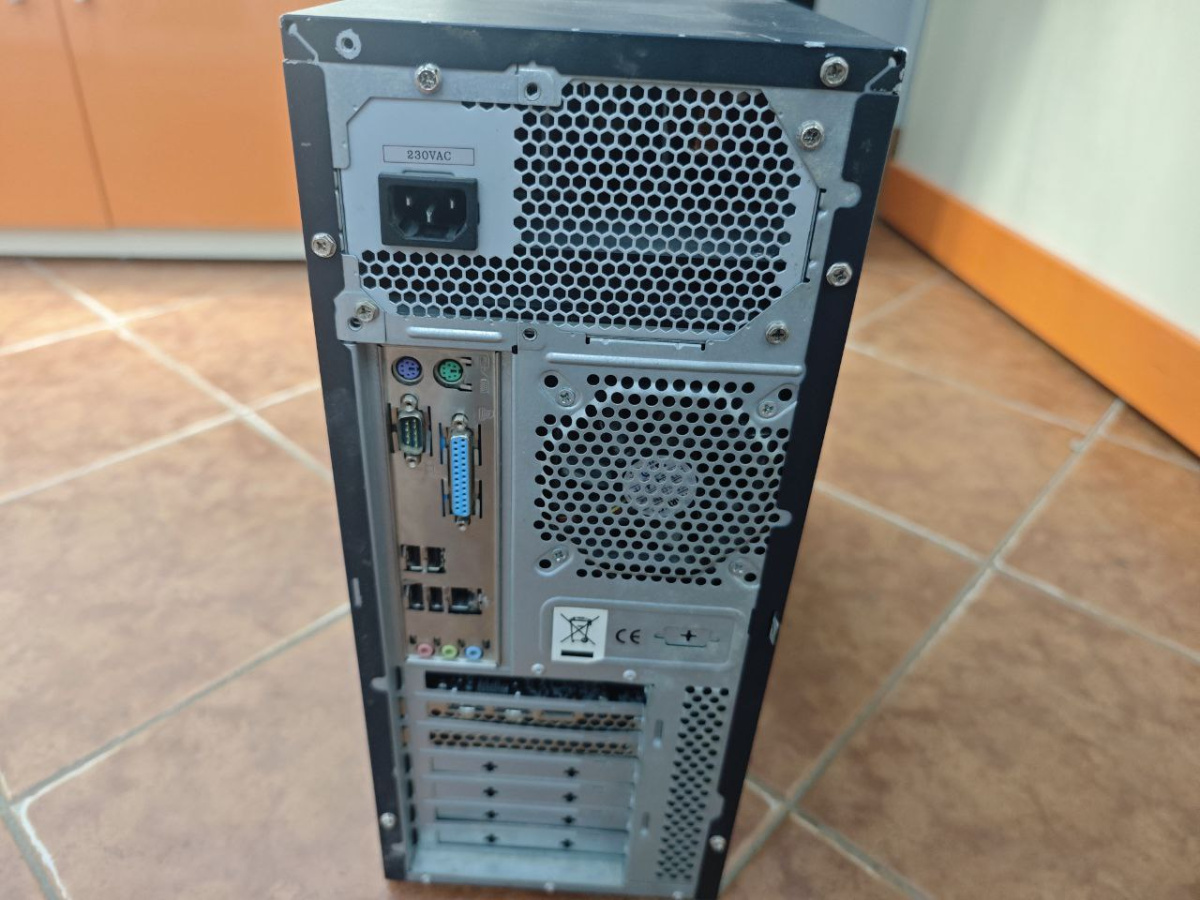 Системный блок Aero Cool; Core i3-2120, GeForce GTX 1650, 16 Гб, Нет, 250 Гб