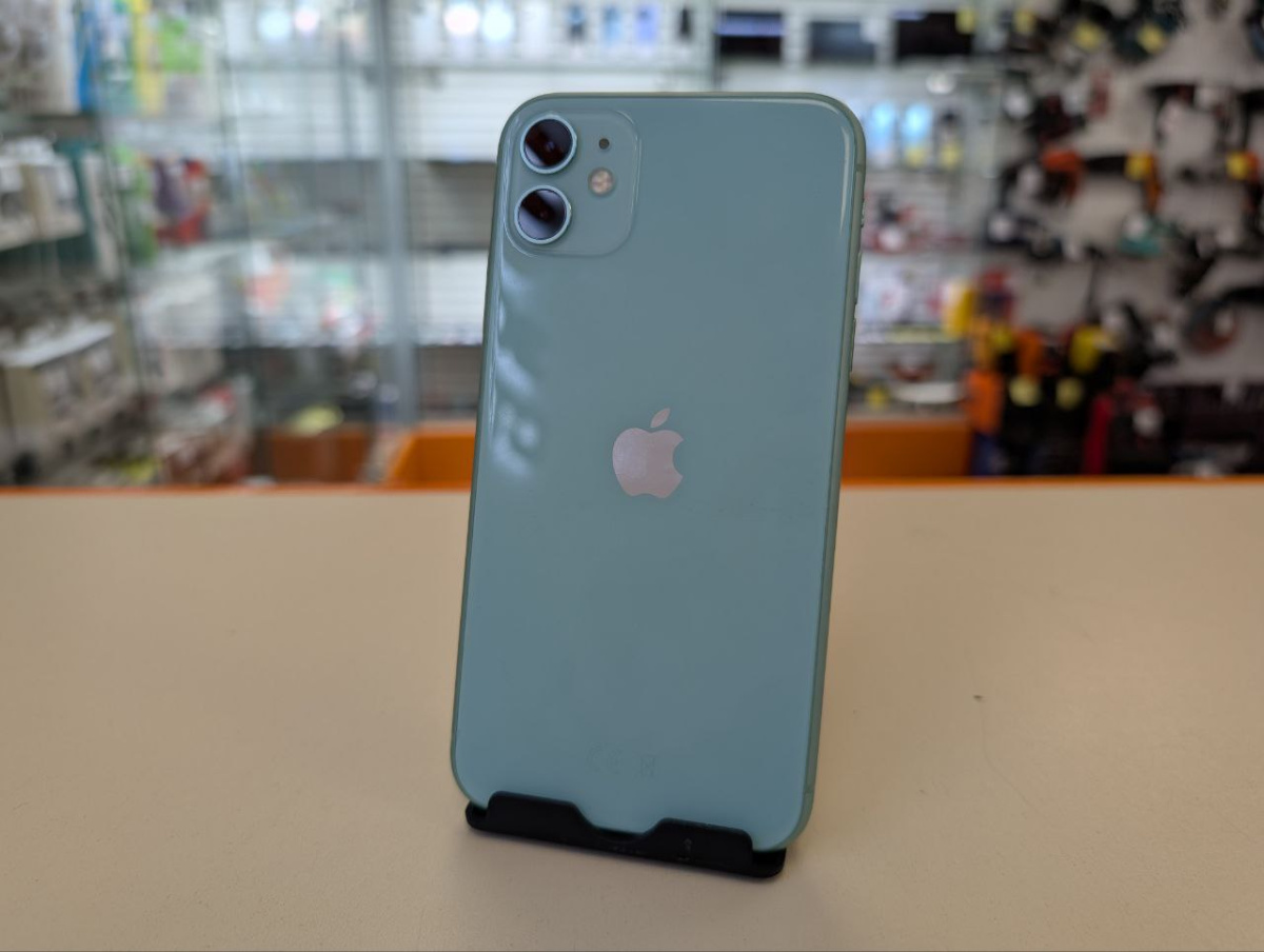 Смартфон Apple iPhone 11 64Gb