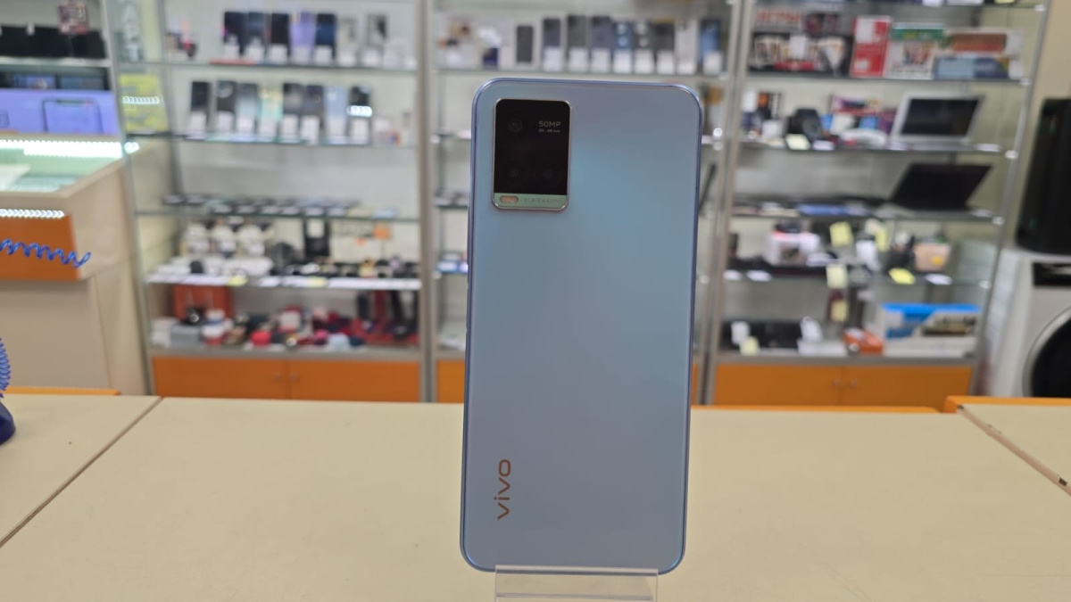 Смартфон Vivo Y33s