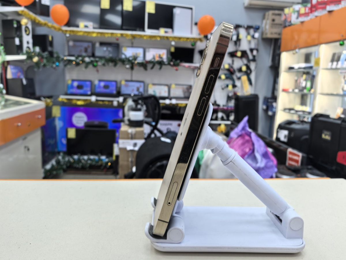 Смартфон Apple iPhone 12 Pro 128Gb