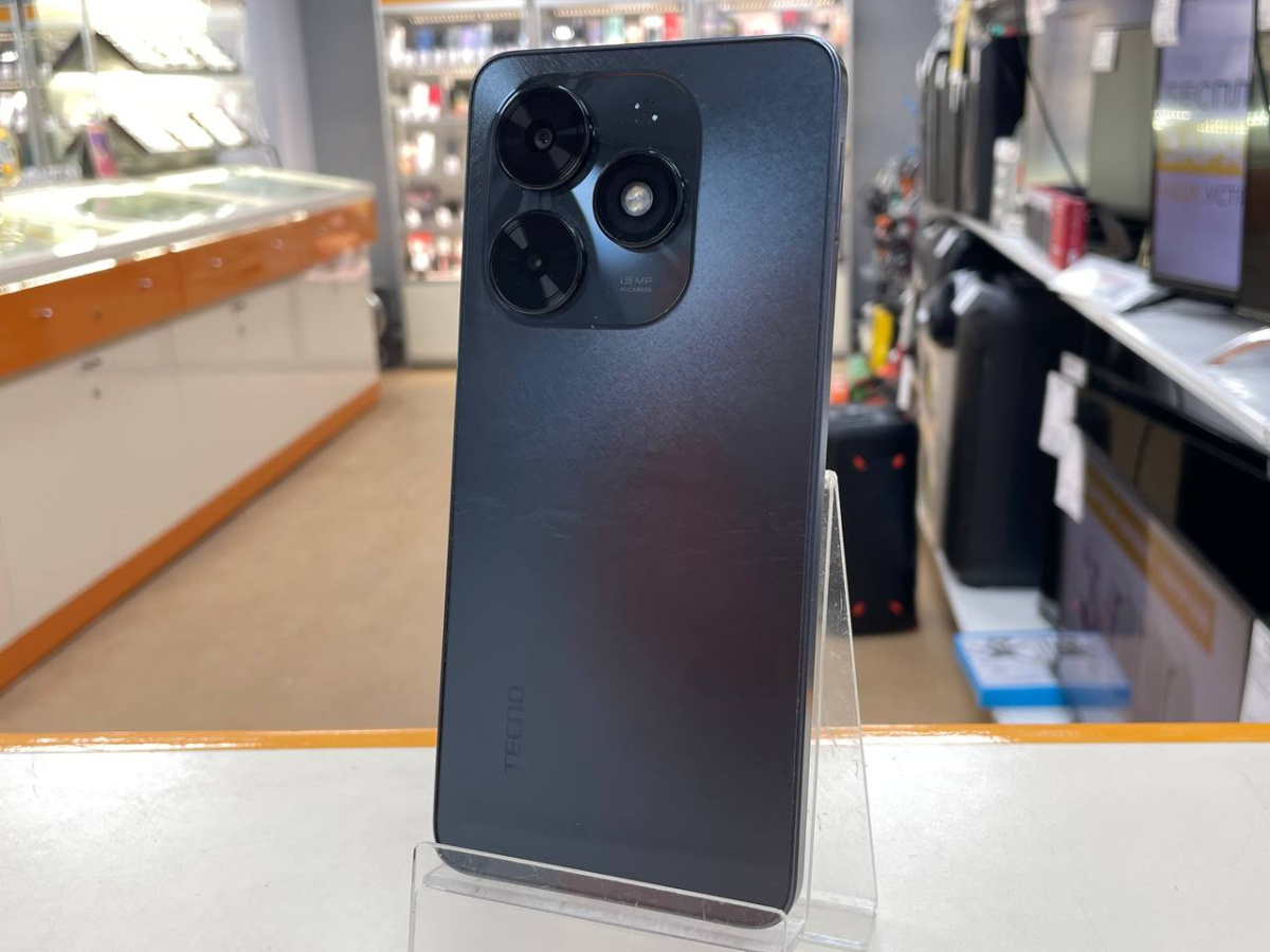 Смартфон Tecno Spark Go 2024 4/128