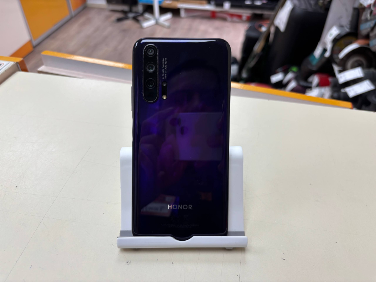 Смартфон Honor 20 Pro 8/256